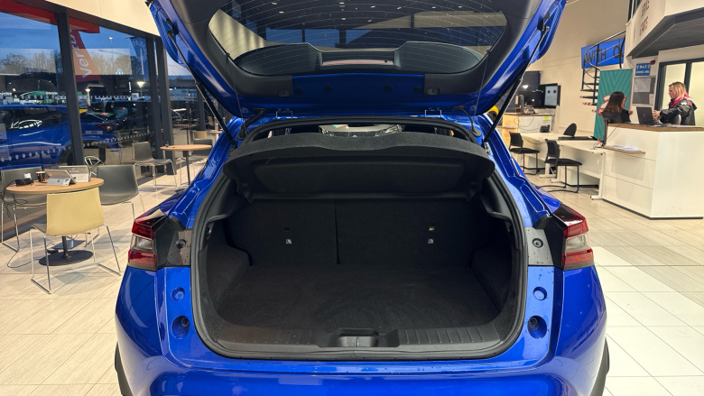 Nissan Juke 1.6 Hybrid Tekna 5dr Auto Hybrid Hatchback